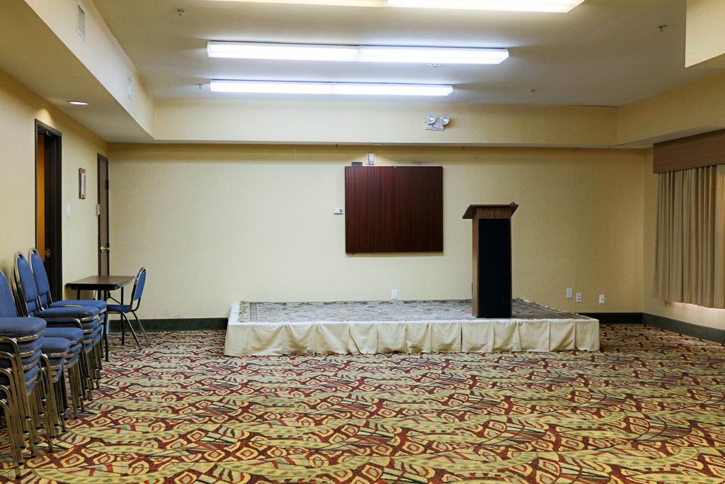Frontier Otel